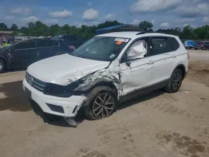 Volkswagen Tiguan 2.0L 4 2020