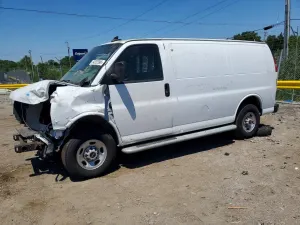 GMC Savana 4.3L 6 2023