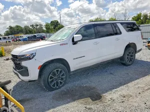 Chevrolet Suburban 5.3L 8 2021