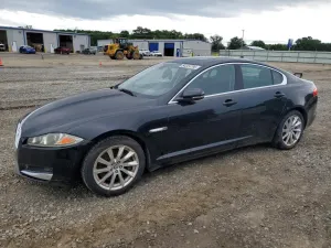 Jaguar XF 2.0L 4 2013