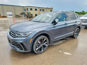 Volkswagen Tiguan 2.0L 4 2024