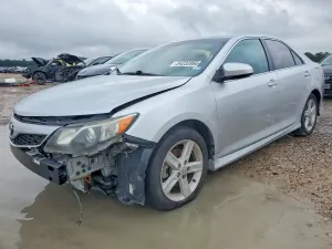 Toyota Camry 2.5L 4 2014