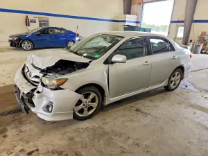 Toyota Corolla 1.8L 4 2013