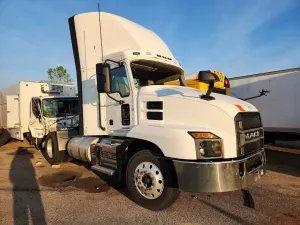 Mack Anthem 12.7L 6 2022
