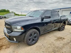 RAM 1500 5.7L 8 2015