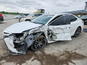 Toyota Camry 2.5L 4 2020