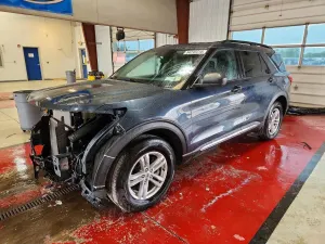 Ford Explorer 2.3L 4 2023