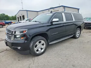Chevrolet Suburban 5.3L 8 2015