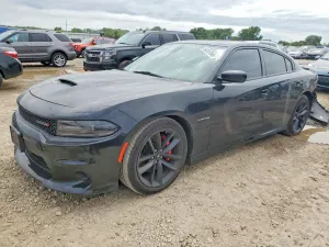 Dodge Charger 5.7L 8 2021