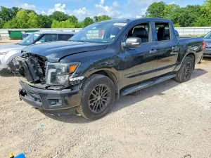 Nissan Titan 5.6L 8 2019