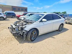 Toyota Camry 2.5L 4 2017