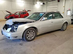 Cadillac DTS 4.6L 8 2011