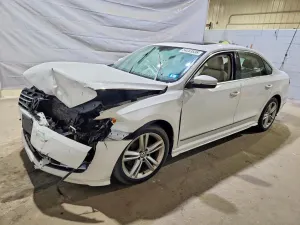 Volkswagen Passat 3.6L 6 2015