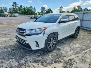 Toyota Highlander 3.5L 6 2019