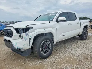 Toyota Tacoma 2.4L 4 2024