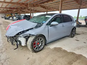 Volkswagen Golf 2.0L 4 2023