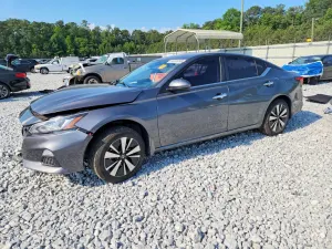 Nissan Altima 2.5L 4 2022