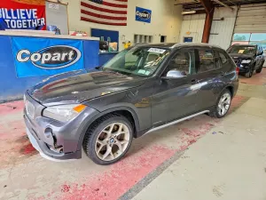 BMW X1 2.0L 4 2015