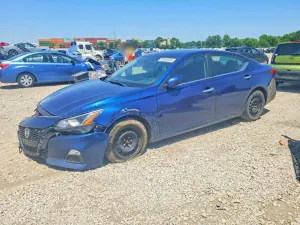 Nissan Altima 2.5L 4 2020
