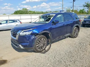 Nissan Pathfinder 3.5L 6 2022