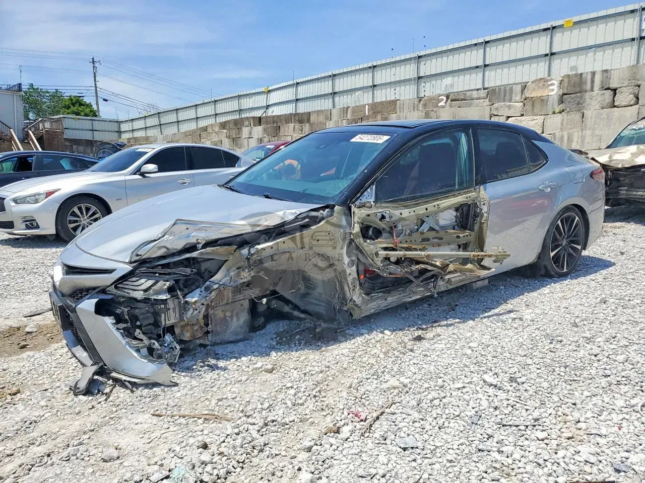 Toyota Camry 3.5L 6 2018