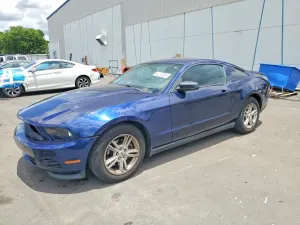 Ford Mustang 3.7L 6 2012