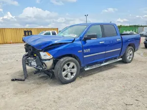 RAM 1500 5.7L 8 2015