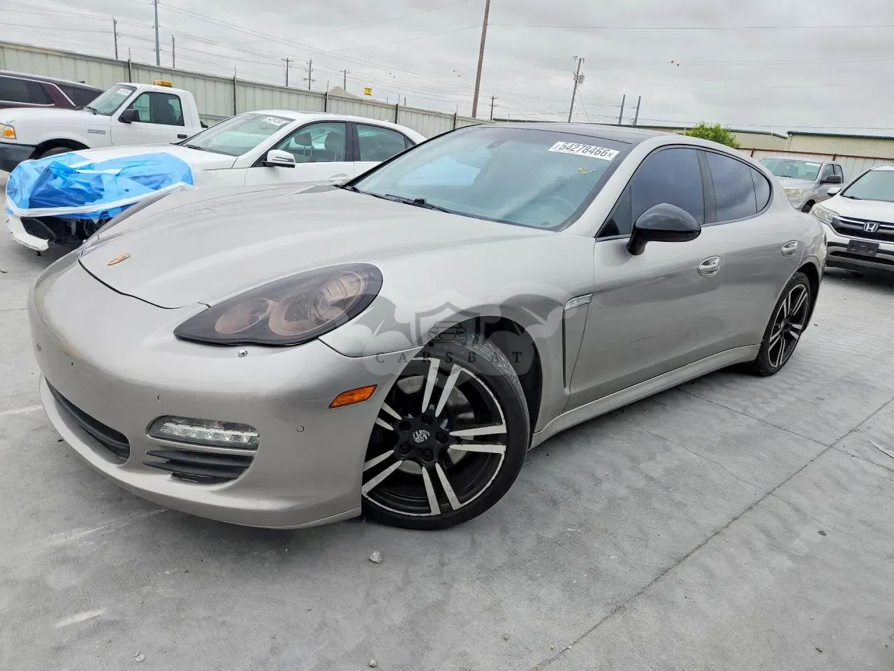 Porsche Panamera 3.6L 6 2012