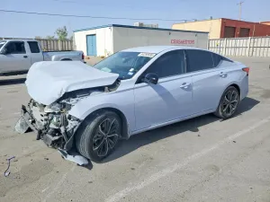 Nissan Altima 2.5L 4 2025