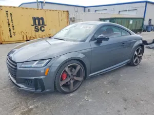 Audi TT 2.0L 4 2021