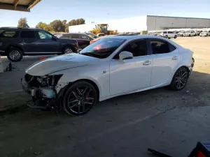Lexus IS 2.0L 4 2016
