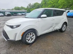 Kia Soul 2.0L 4 2025