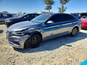 Volkswagen Jetta 1.4L 4 2021