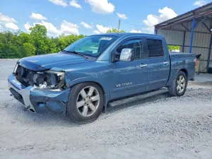 Nissan Titan 5.6L 8 2012