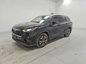 Toyota Highlander 3.5L 6 2021