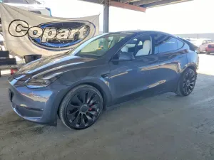 Tesla Model Y 2022