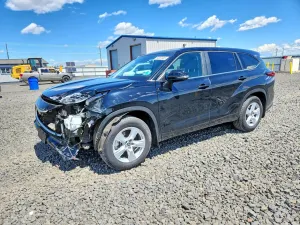 Toyota Highlander 2.4L 4 2023
