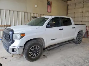 Toyota Tundra 4.6L 8 2018
