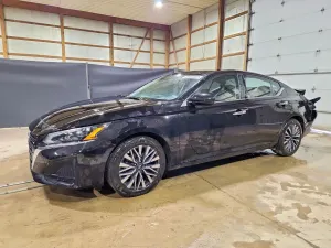 Nissan Altima 2.5L 4 2025