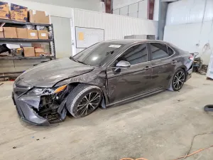 Toyota Camry 2.5L 4 2020