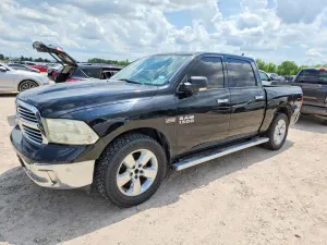 RAM 1500 5.7L 8 2015