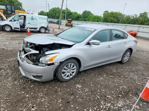Nissan Altima 2.5L 4 2015