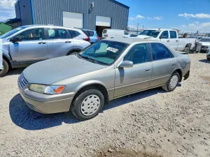 Toyota Camry 2.2L 4 1999