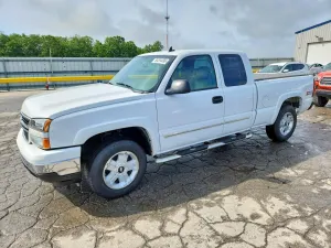 Chevrolet Silverado 1500 5.3L 8 2006