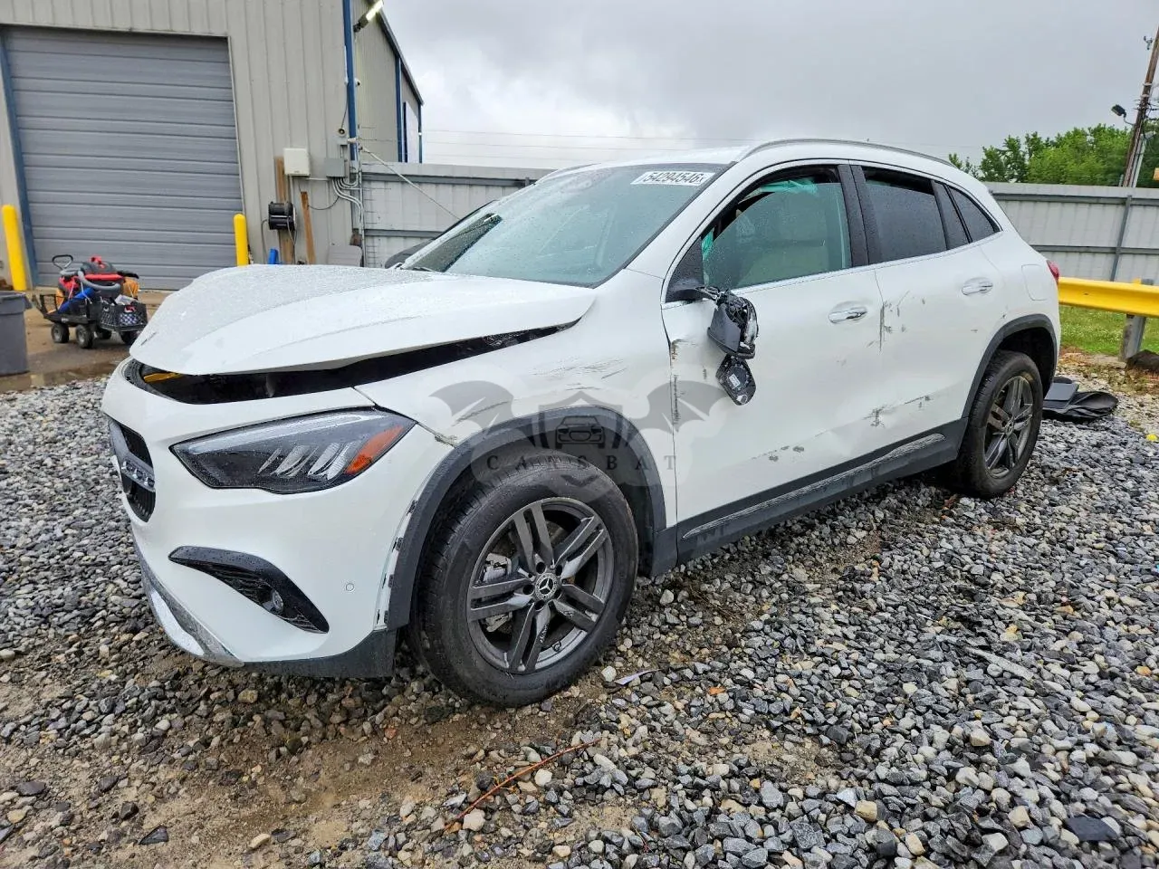 Mercedes-Benz GLA 2.0L 4 2025