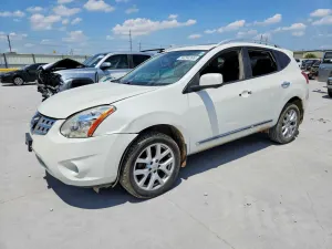 Nissan Rogue 2.5L 4 2013