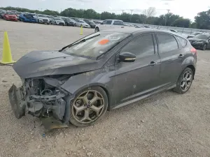 Ford Focus 2.0L 4 2017
