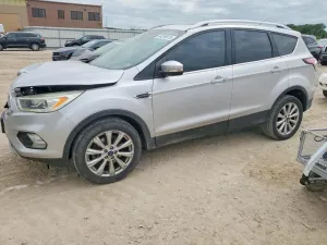 Ford Escape 2.0L 4 2017