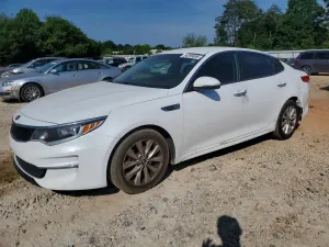 Kia Optima 2.4L 4 2017