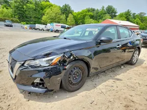 Nissan Altima 2.5L 4 2020